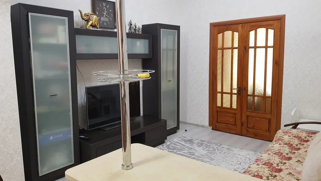 Коттедж Уютный домик с отдельным небольшим двором — Евпатория