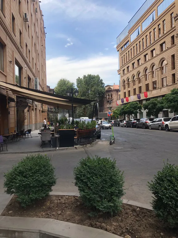 Квартира Комната — аренда посуточно в Ереван