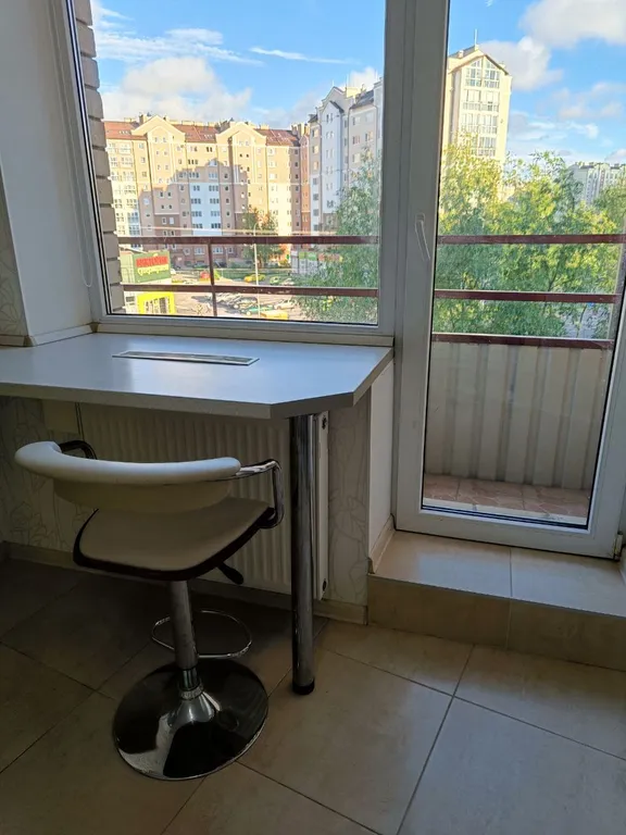 Просторная и светлая квартира - студия