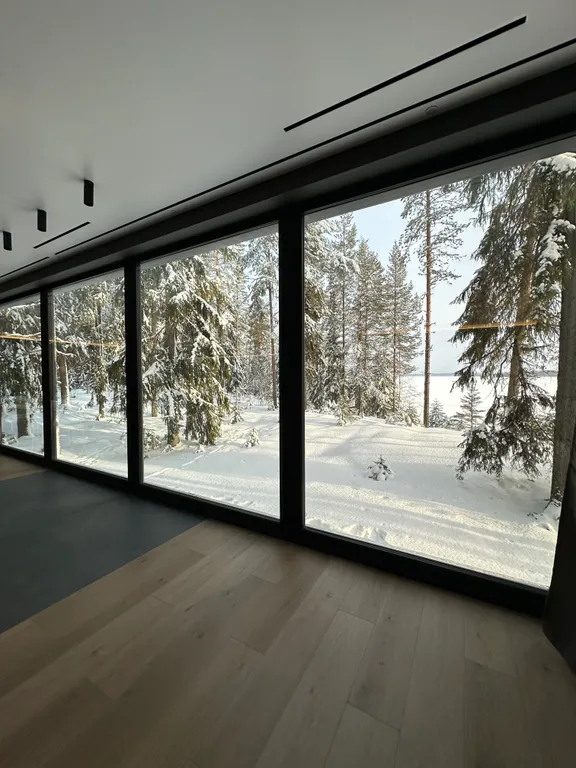 Дом в Карелии с видом на сосновый лес