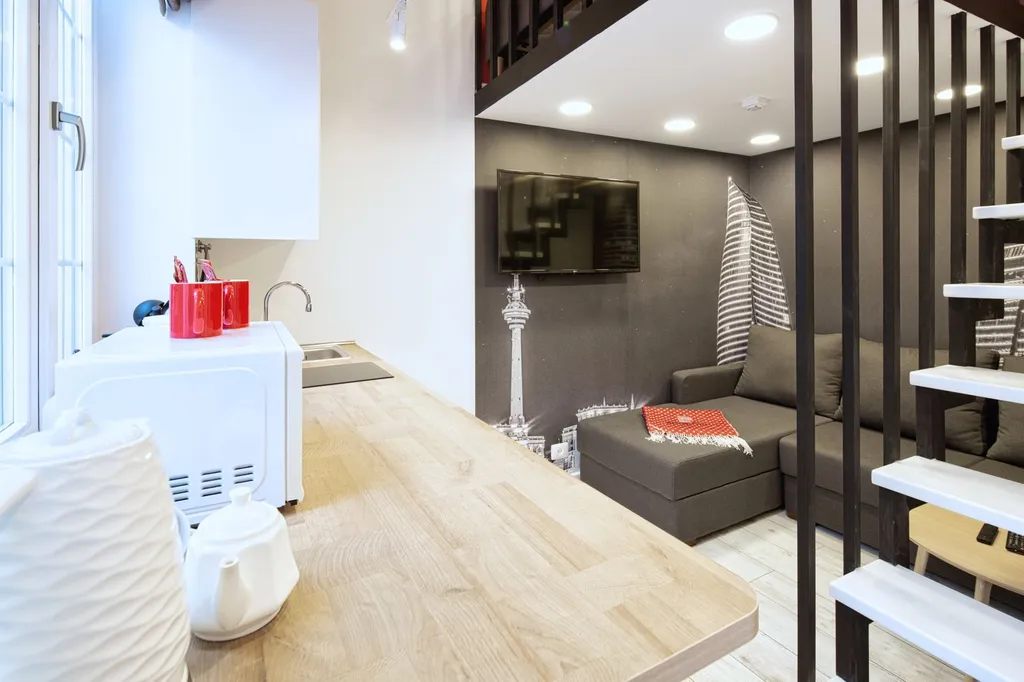 Квартира Апартамент на троих с частным внутренним двориком — аренда посуточно в Баку