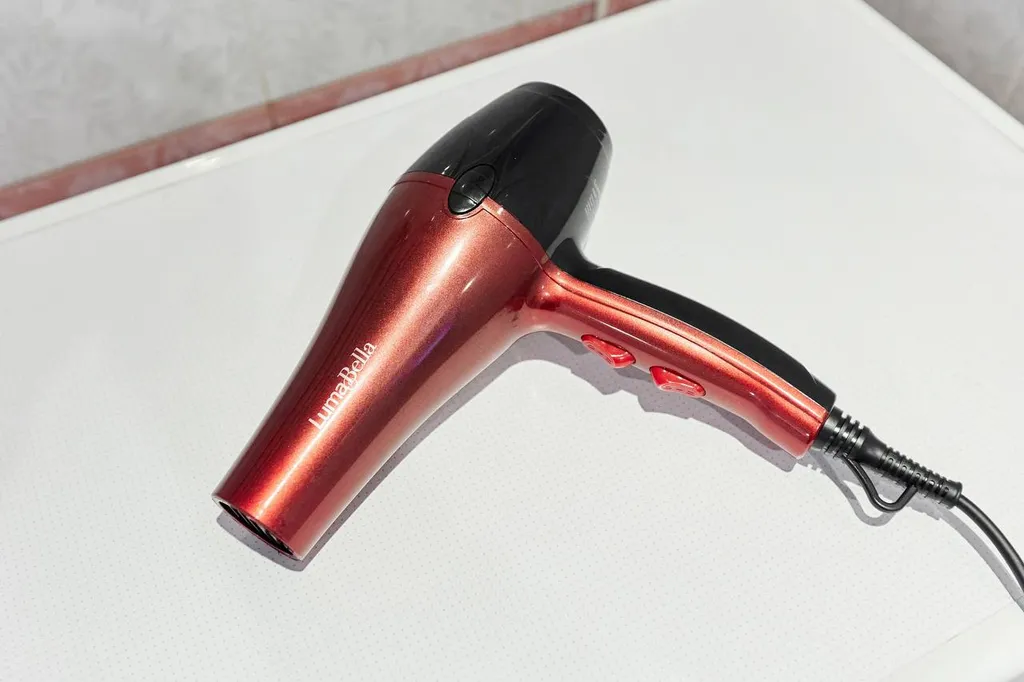 Большой 1-комнатной квартиры с видом на парк и реку