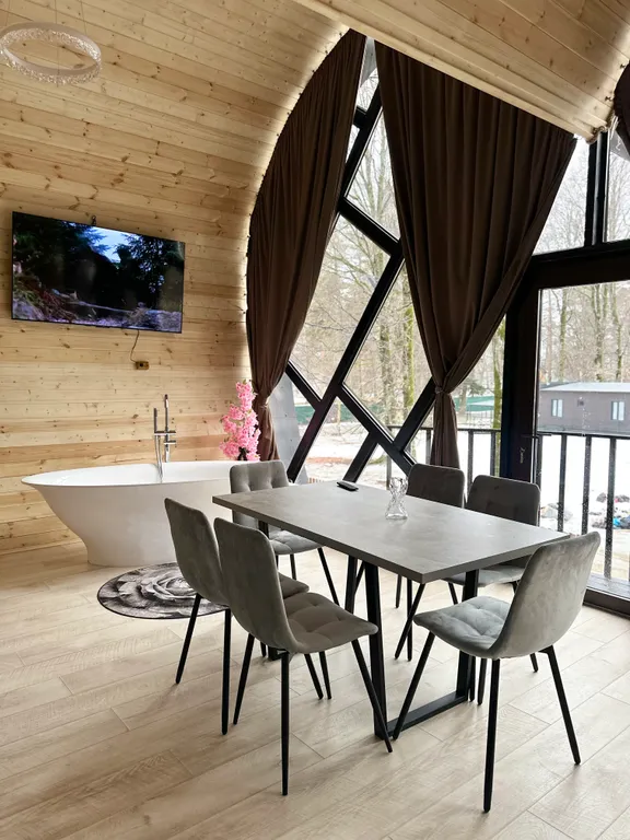 Коттедж - Сердце с видом на горы и лес