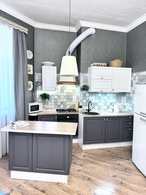 3-комнатная квартира в центре