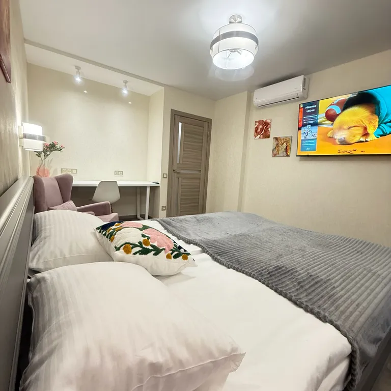 Новая квартира, со стильным интерьером, рядом с канатной дорогой