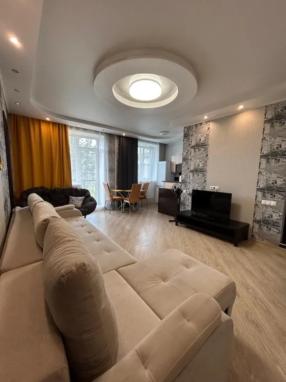 Квартира Квартира Двухкомнатная в центре города — Красноярск