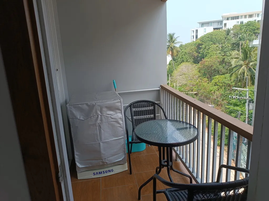 1-к квартира с бассейном у пляжа Карон A4