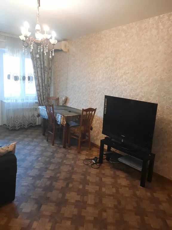 Уютная квартира ж/д вокзал напротив рядом автовокзал — аренда посуточно в Азов