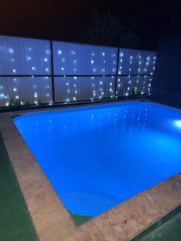 Домик с теплым бассейном и банным чаном