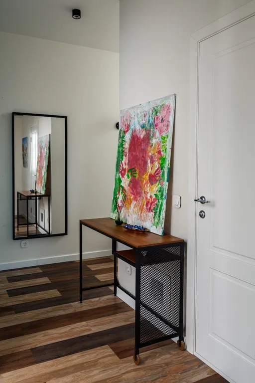 Двухкомнатная квартира с видом на город