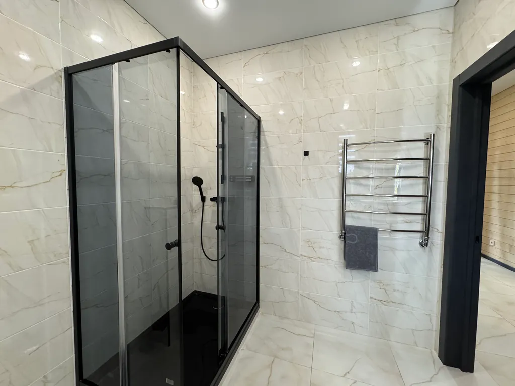 Барнхаус NaHolme с видом на горы и реку