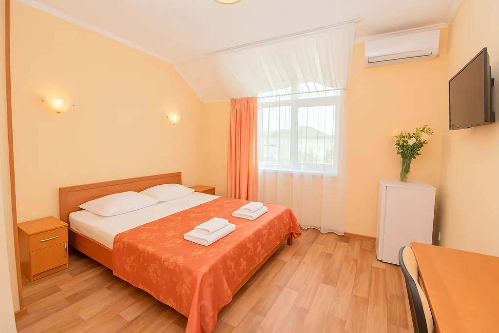 Двухместный стандарт с двуспальной кроватью