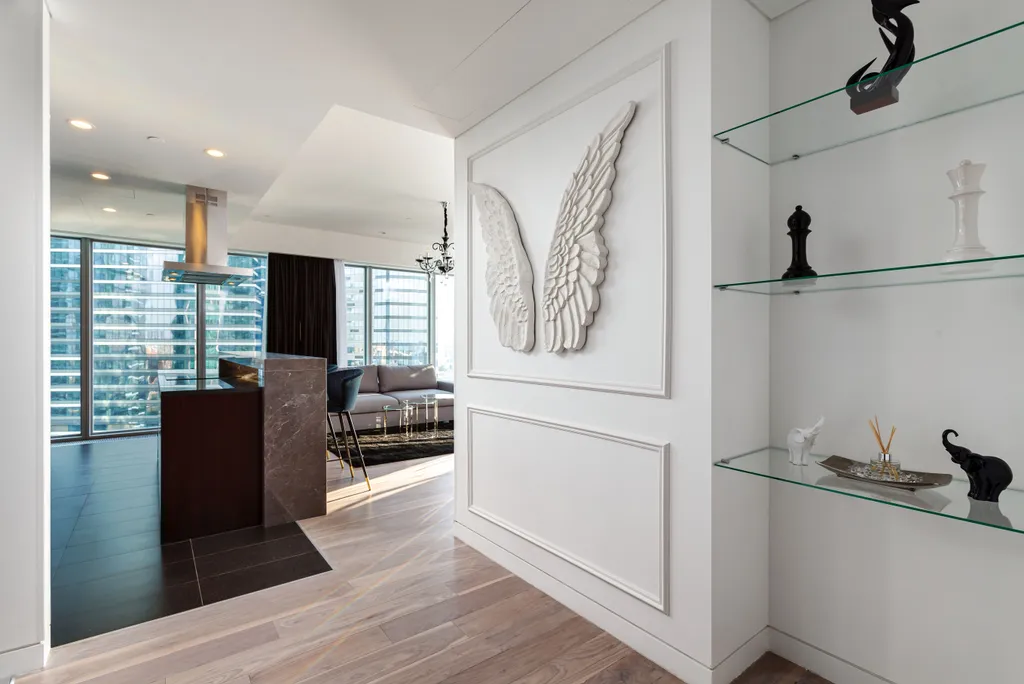 Дизайнерский угловой апартамент в башне Око Москва-сити