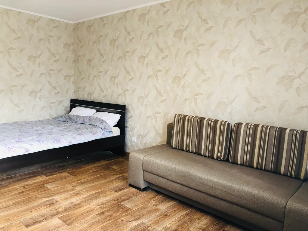 Милая квартира в районе Площади Победы