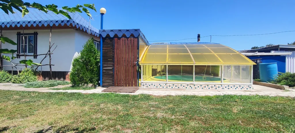 Двухкомнатный коттедж с террасой №2