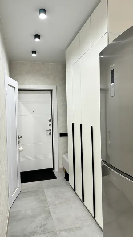 Уютная современная квартира-студия с большой лоджией