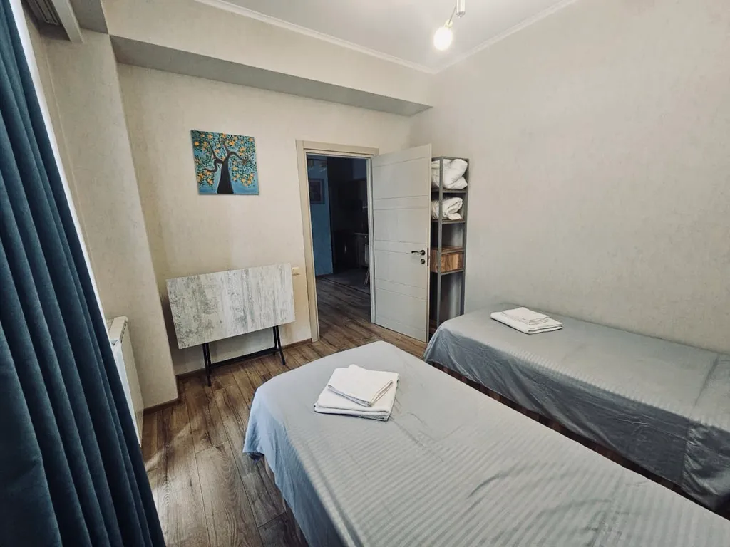 Квартира в центре Тбилиси на 2-6 гостей с 2 спальнями и балконом