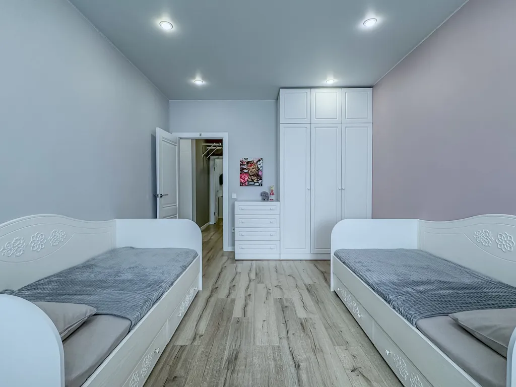 Квартира в центре - удобные кровати и рабочие зоны