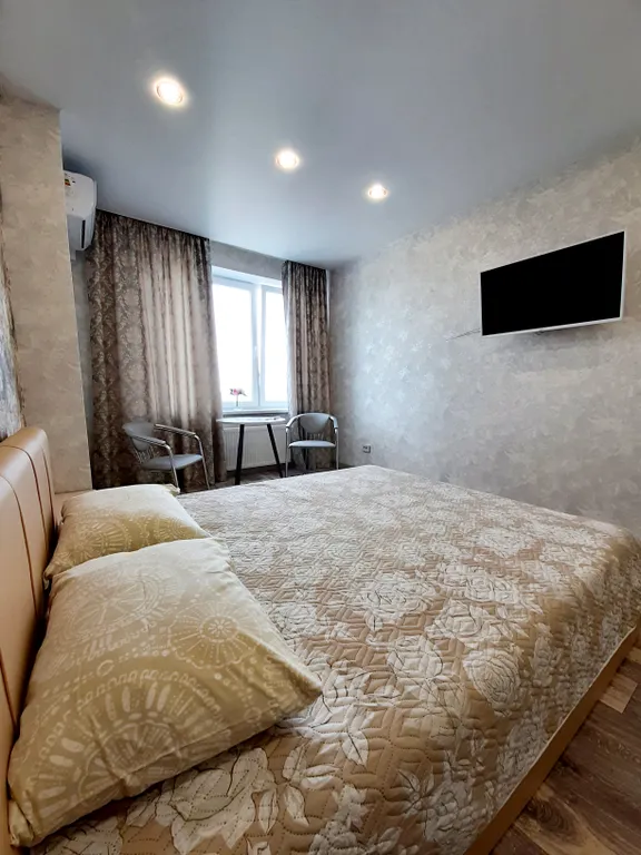 Завораживающий вид с 21го этажа в шаговой доступности от жд вокзала