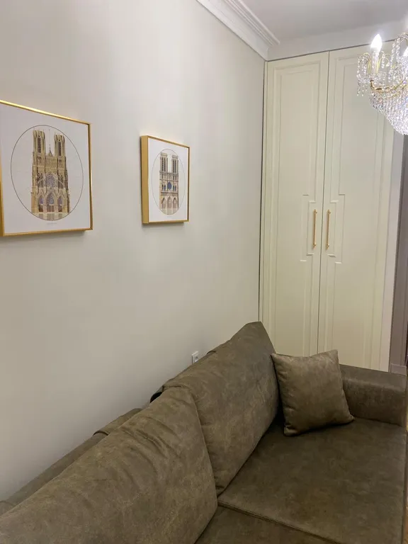 Комфортабельная 3-комнатная квартира, рядом с гостиницей «Владикавказ»