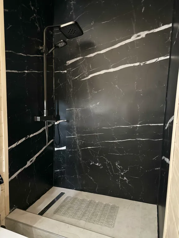 Коттедж - Сердце с видом на горы и лес