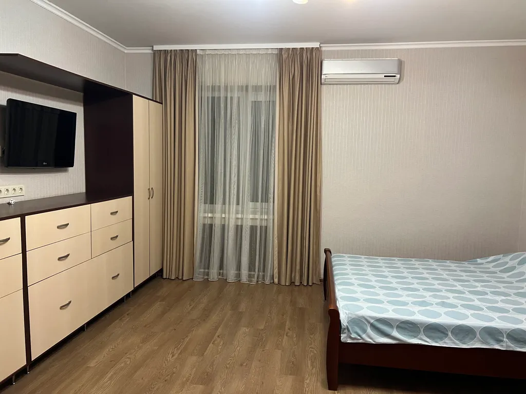 Дом с отдельным двориком