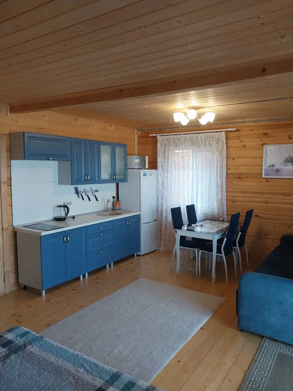 Коттедж Уютный коттедж в 30 метрах от моря со своим двориком — Кучугуры