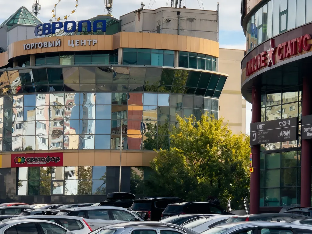 Стильная светлая квартира у Комаровского рынка