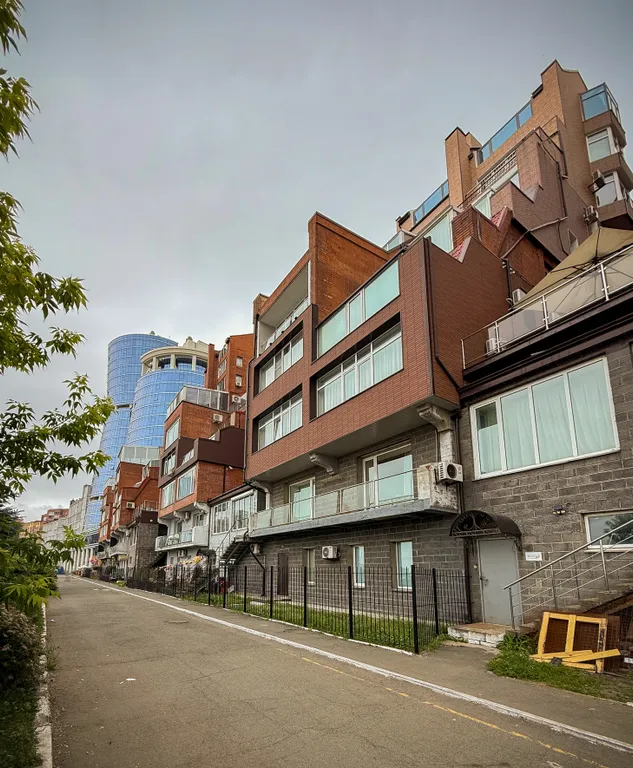 Просторные апартаменты в 10 м от моря с террасой