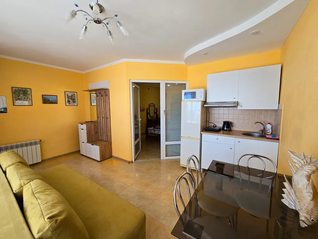 Апартамент Комфорт в эллинге Селена