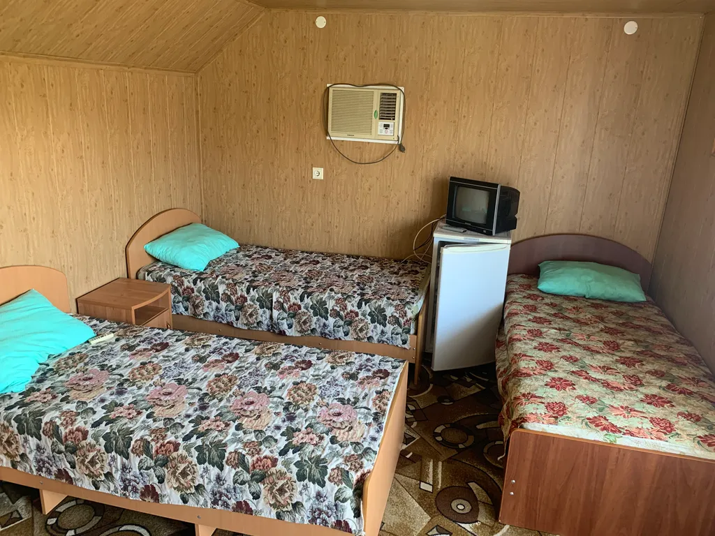 Квартира Квартира Четырёхместный номер 1 на третьем этаже — Геленджик