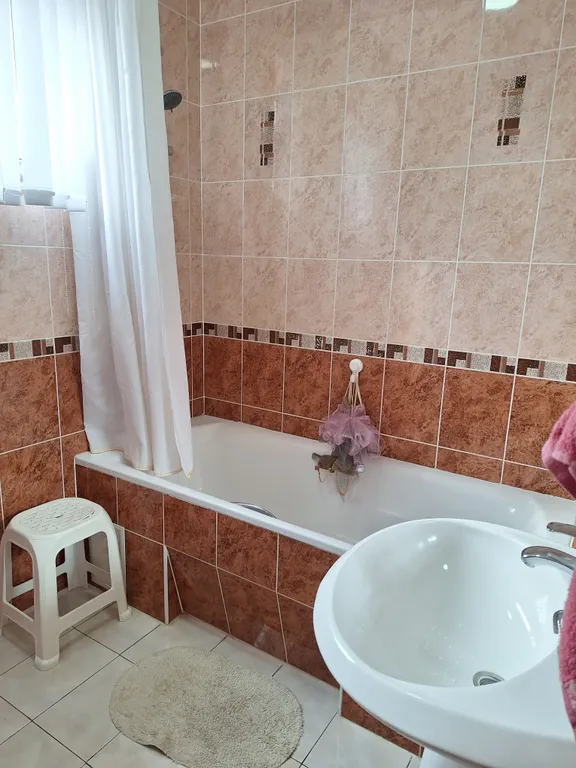 Коттедж 1 этаж частного дома со всеми удобствами и своим двориком — Анапа