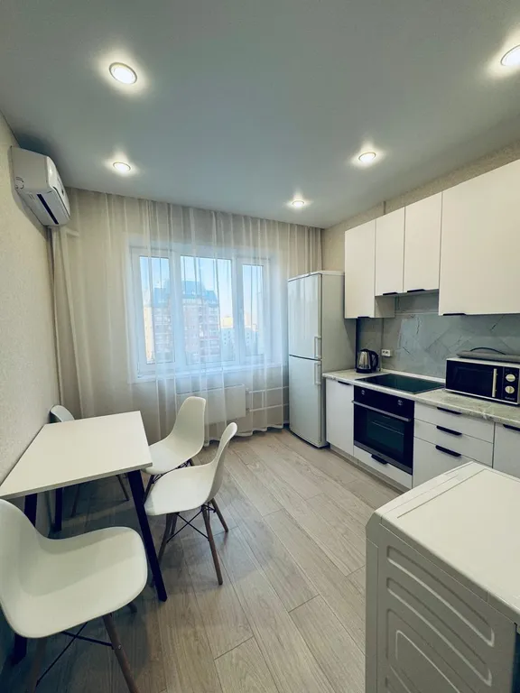 Уютная квартира в тихом районе Заозерного, современный стиль и комфорт