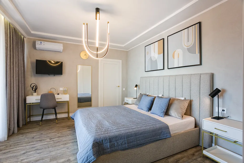 4-комнатная Квартира