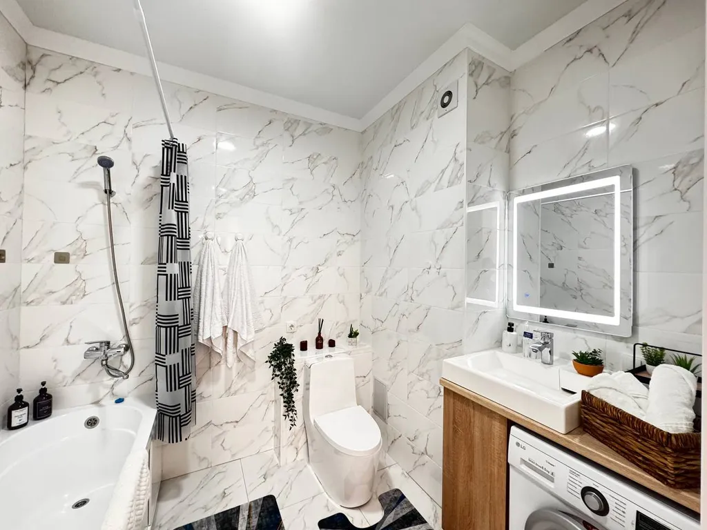 2 комнатная в ЖК 4YOU, рядом с ТЦ MEGA, кв 22