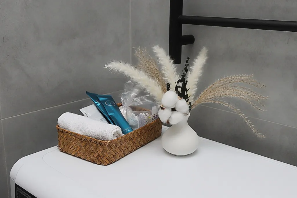 Квартира на 23-м этаже с парящей кроватью