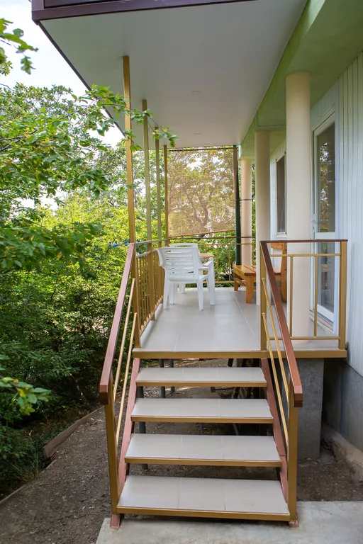 Уютный номер с видом на горы