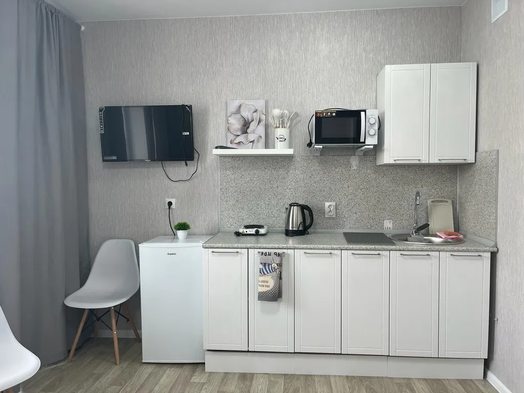 Современные апартаменты рядом с МНТК имени Федорова и стадионом Заря