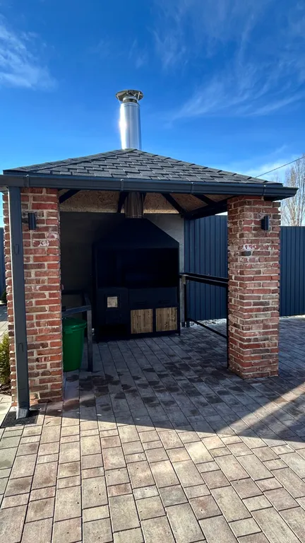 Гостевой дом с подогреваемым бассейном