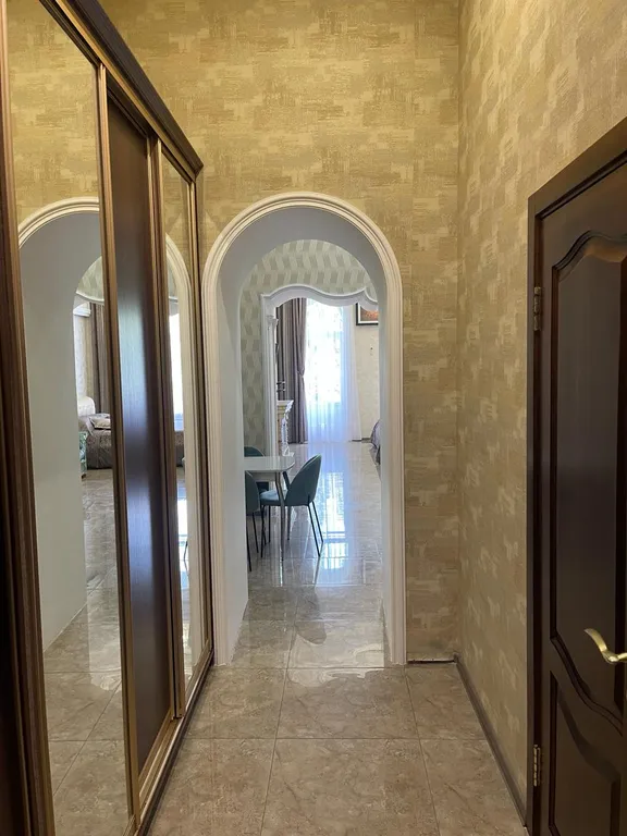 Апартаменты на набережной Делюкс Премьер с балконом