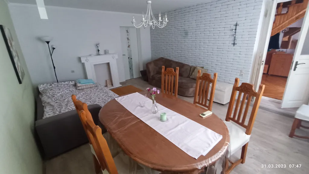 Дом с отдельным входом для большой семьи