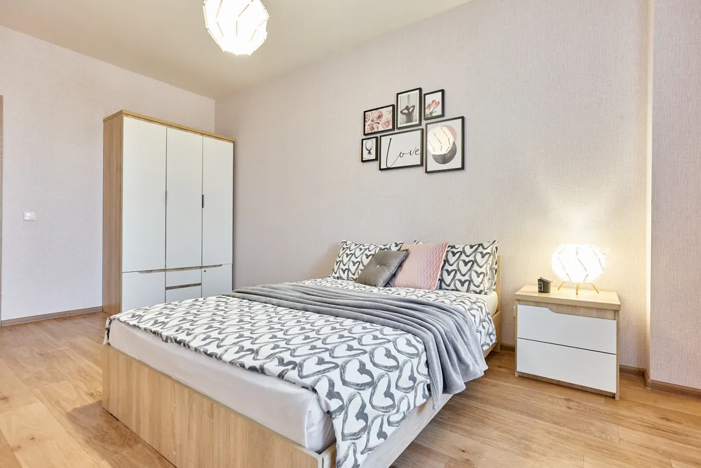 Романтика- евро-двушка с прекрасным видом в центре города