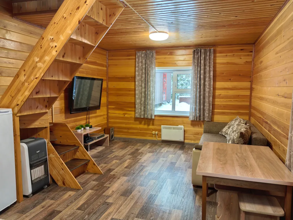 Коттедж Коттедж Хижина в лесу — Шерегеш