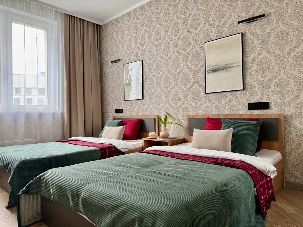 Квартира 4-комнатная квартира с видом на ВДНХ, Останкинскую башню, 84м, 7 кроватей — Москва