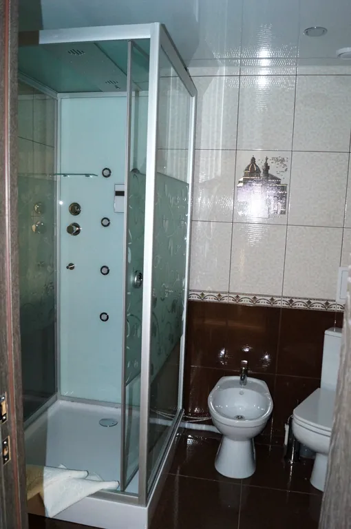 Улучшенный люкс