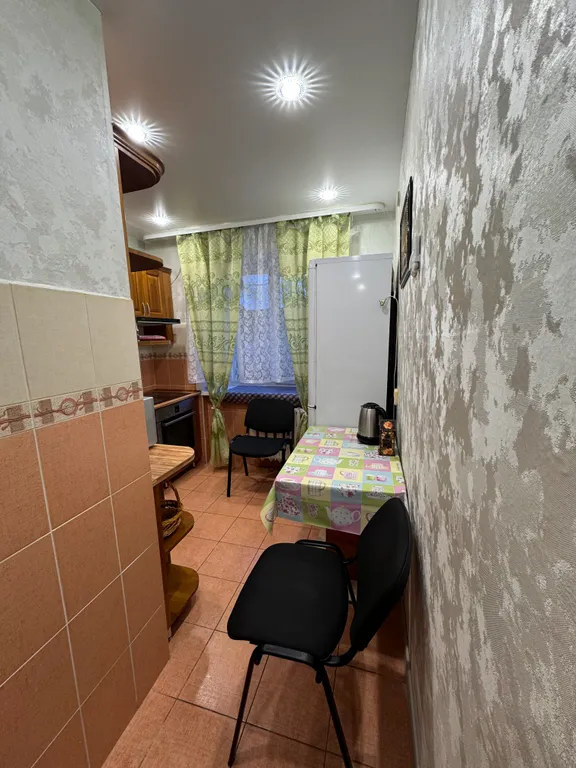 Уютная и просторная квартира в центре — аренда посуточно в Слюдянка