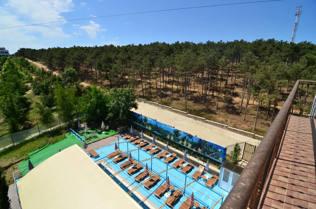 Четырехместный номер категории Люкс с террасой