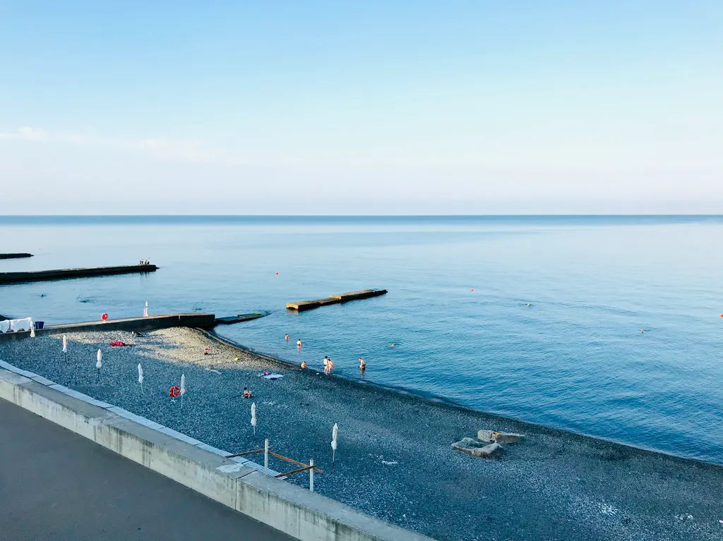 Квартира Просторная квартира рядом с жд вокзалом Адлера — Адлер