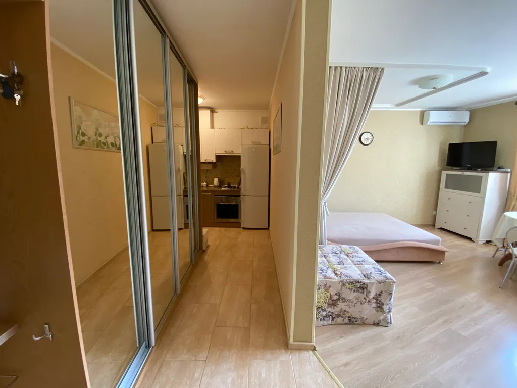 Дом с террасой у моря