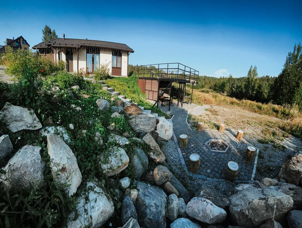 Уютный дом на берегу Ладожского озера